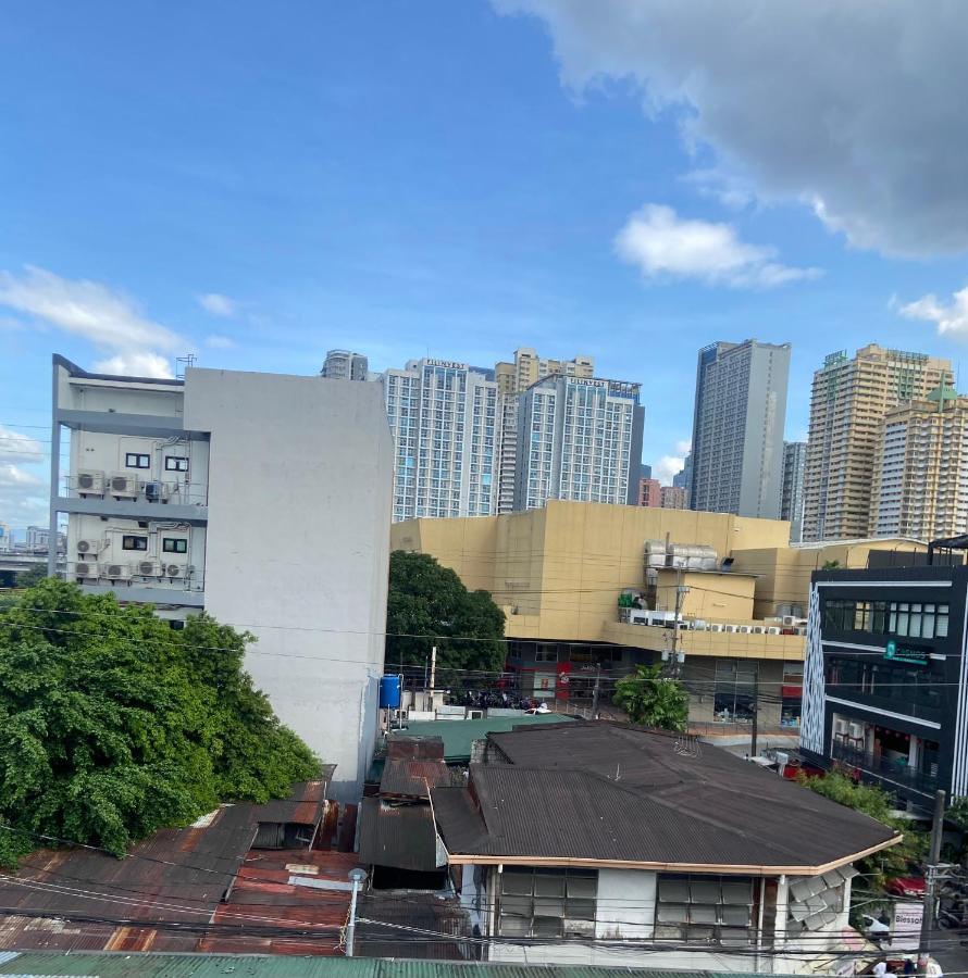 Lime Lite Manila Hostel Makati City Екстер'єр фото